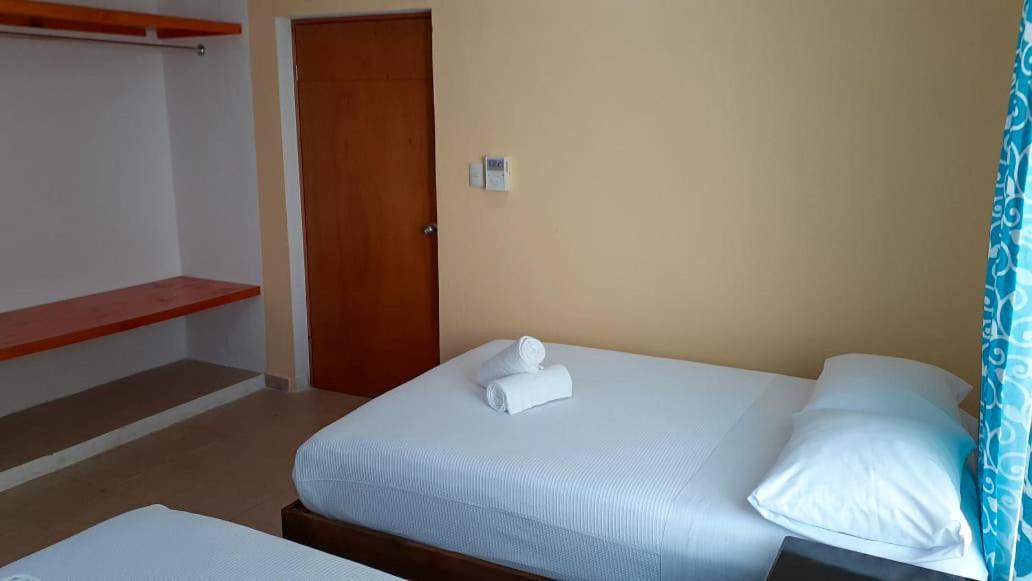 Hotel Monserrat Merida Luaran gambar
