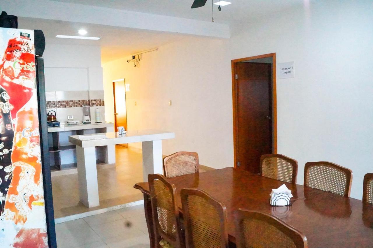 Hotel Monserrat Merida Luaran gambar