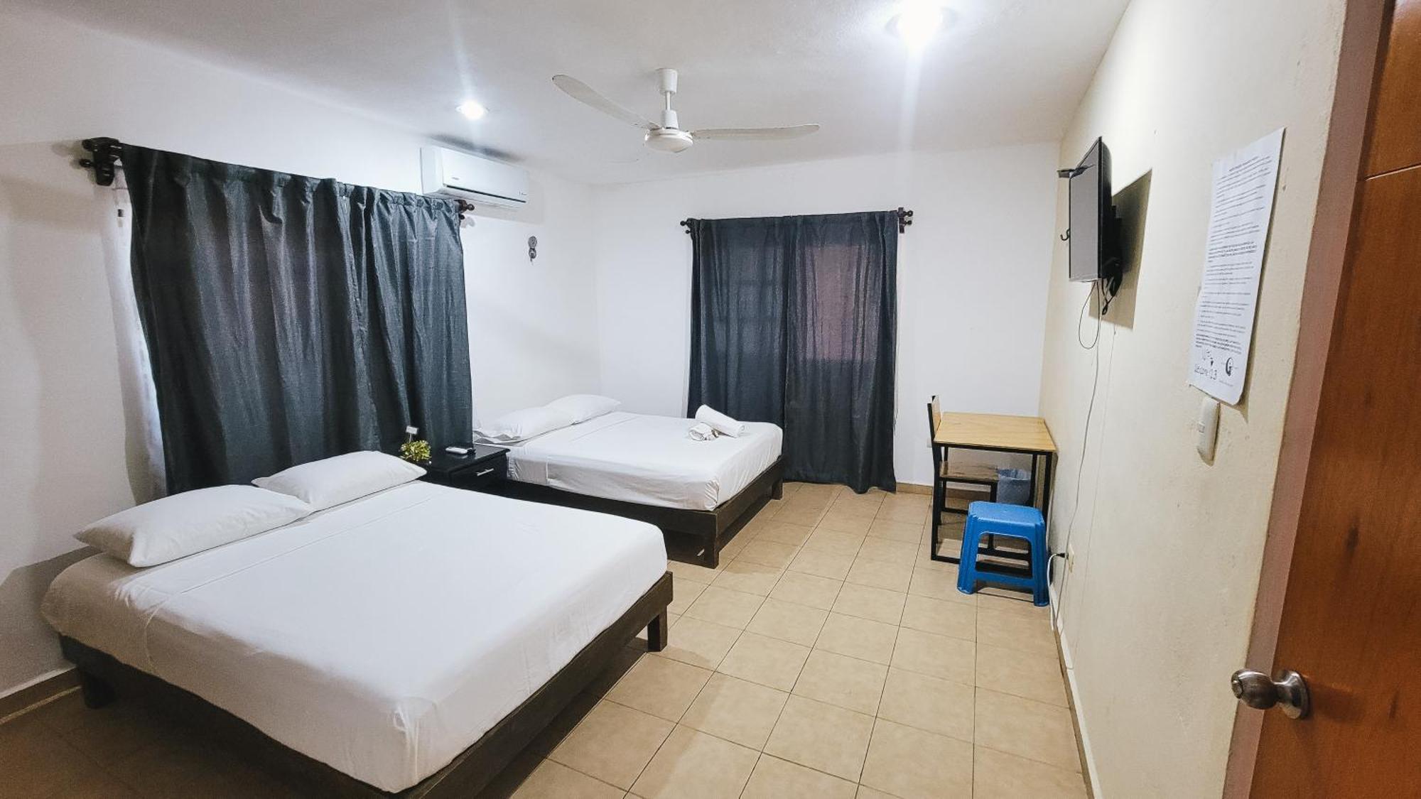 Hotel Monserrat Merida Luaran gambar